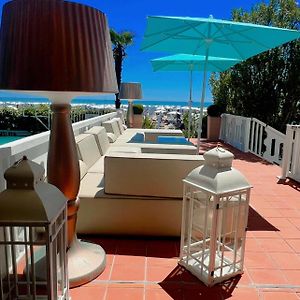 Hotel Savoy